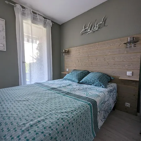 Appartement Bord De Mer, Piscine Et Wifi Saint-Cyprien  Exterior foto